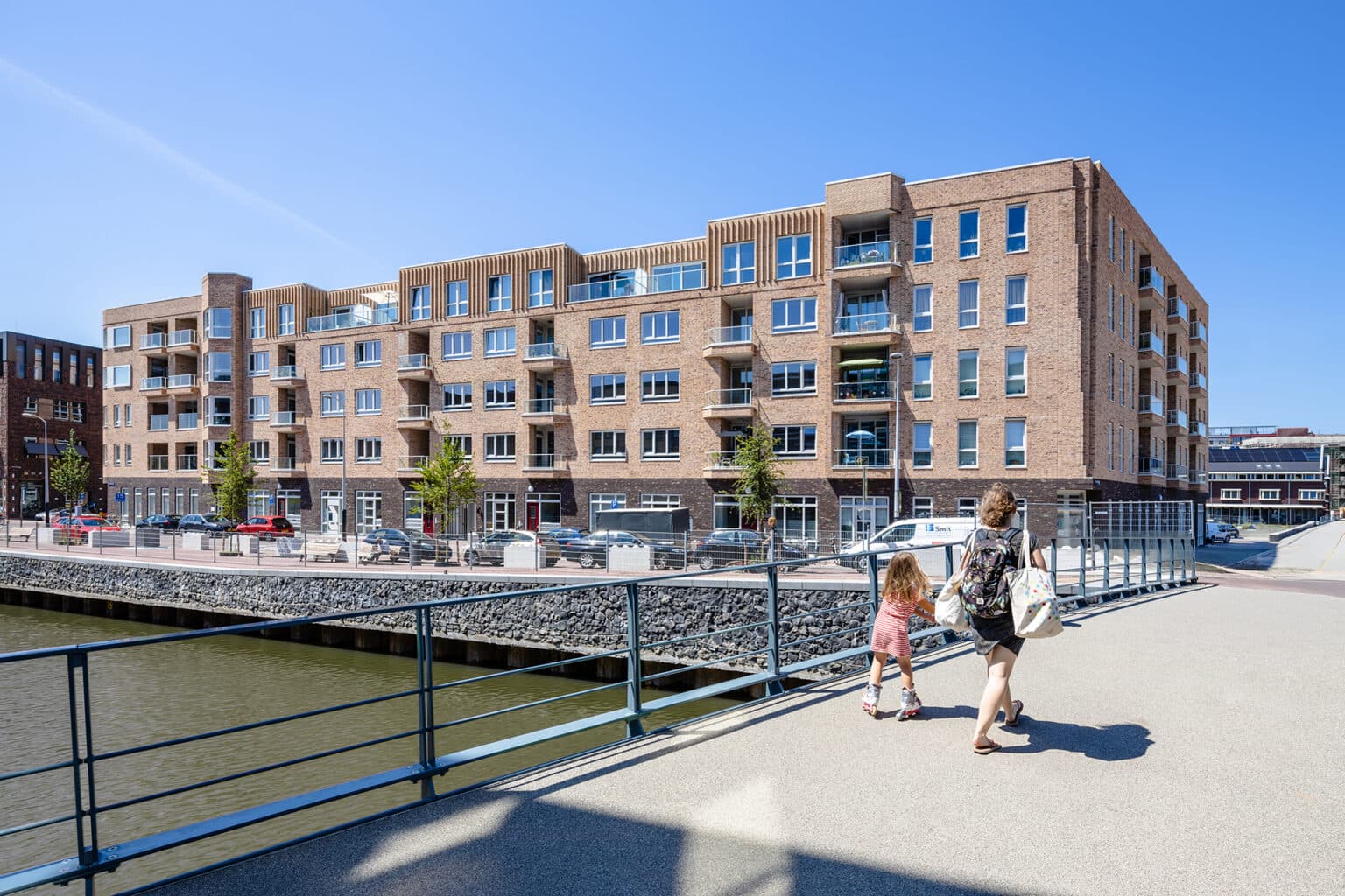 LIFE Amsterdam — image 10